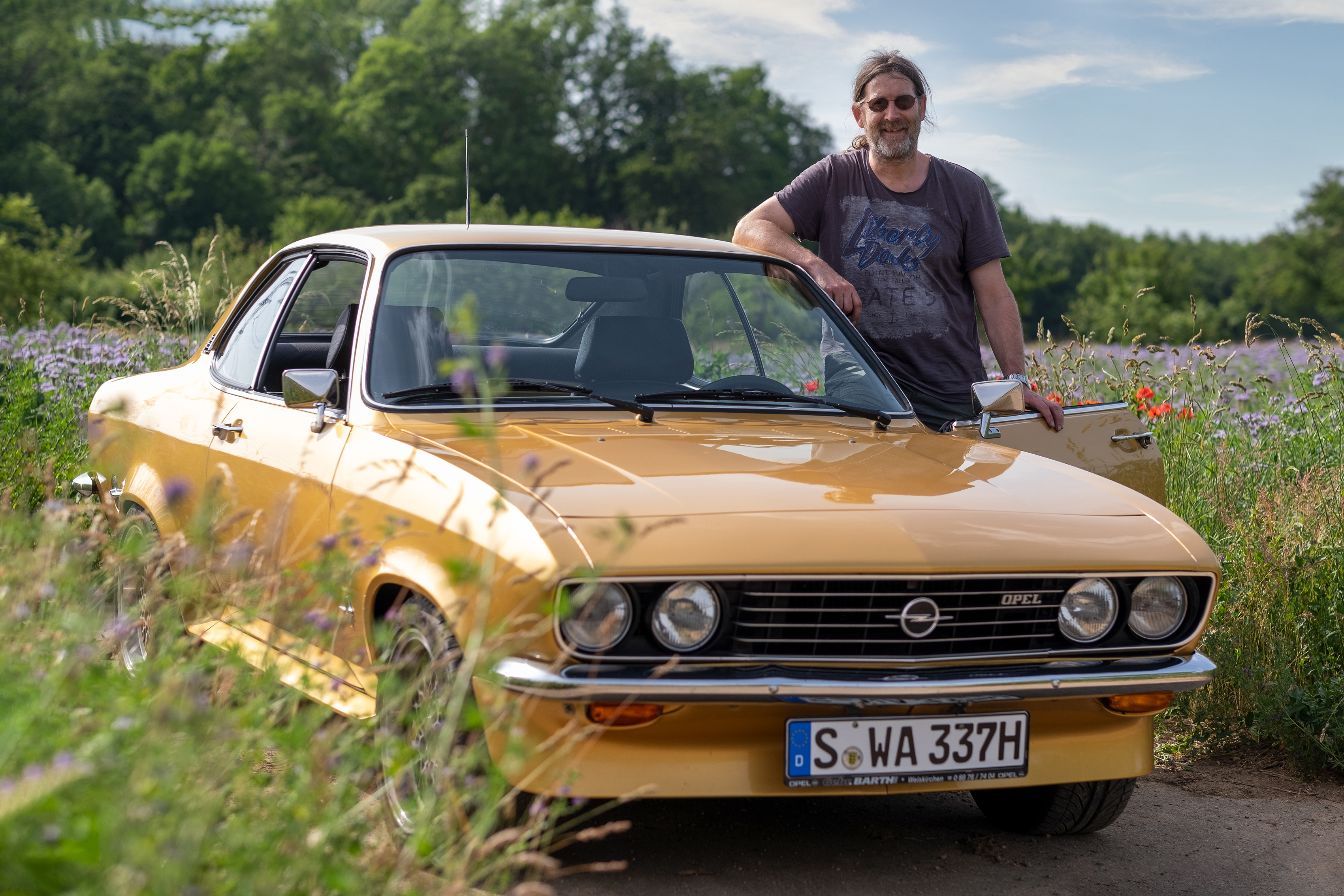 Opel Manta A Color Aurum Magicum